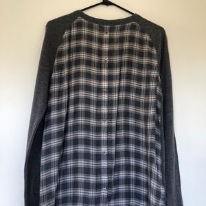 Gray/Plaid top with button-down back